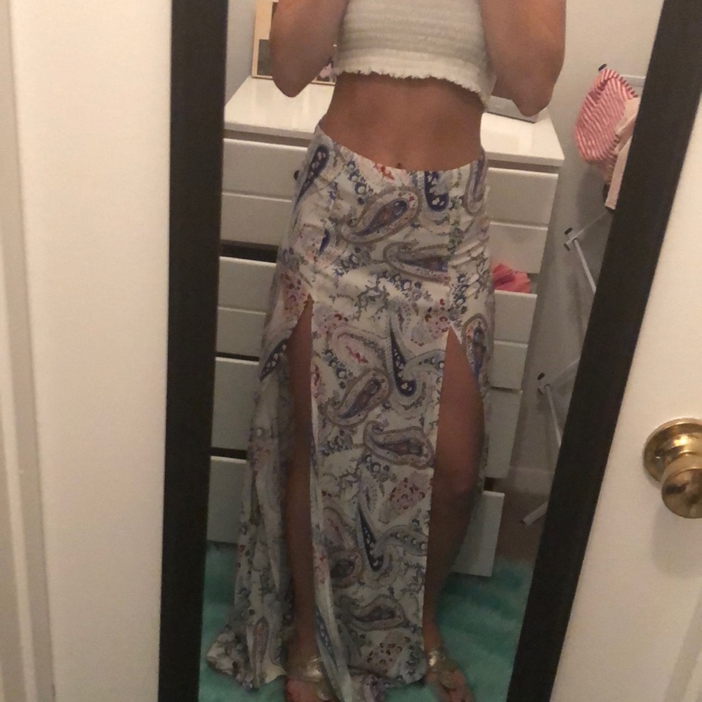 NWT LF Jaase Maxi skirt